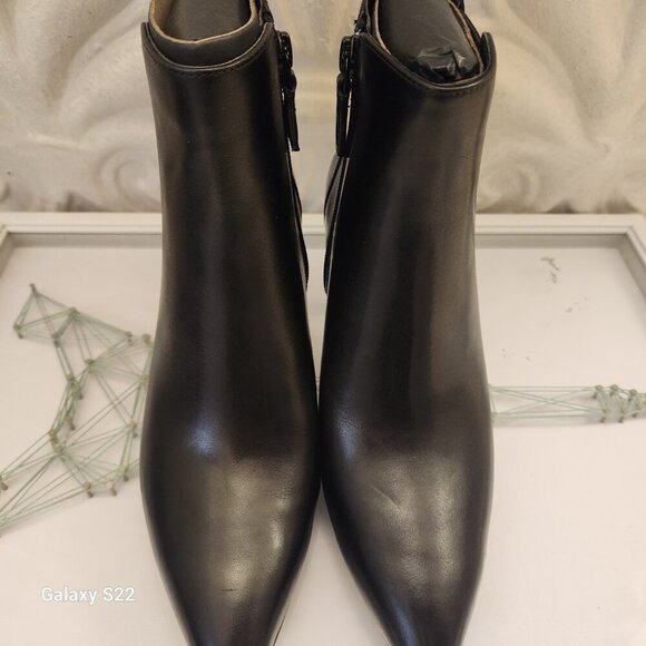 Cole Haan "Go to Park" Pointed Toe Dress Booties. Leather. NIB. Size 6.5 - Picture 4 of 10